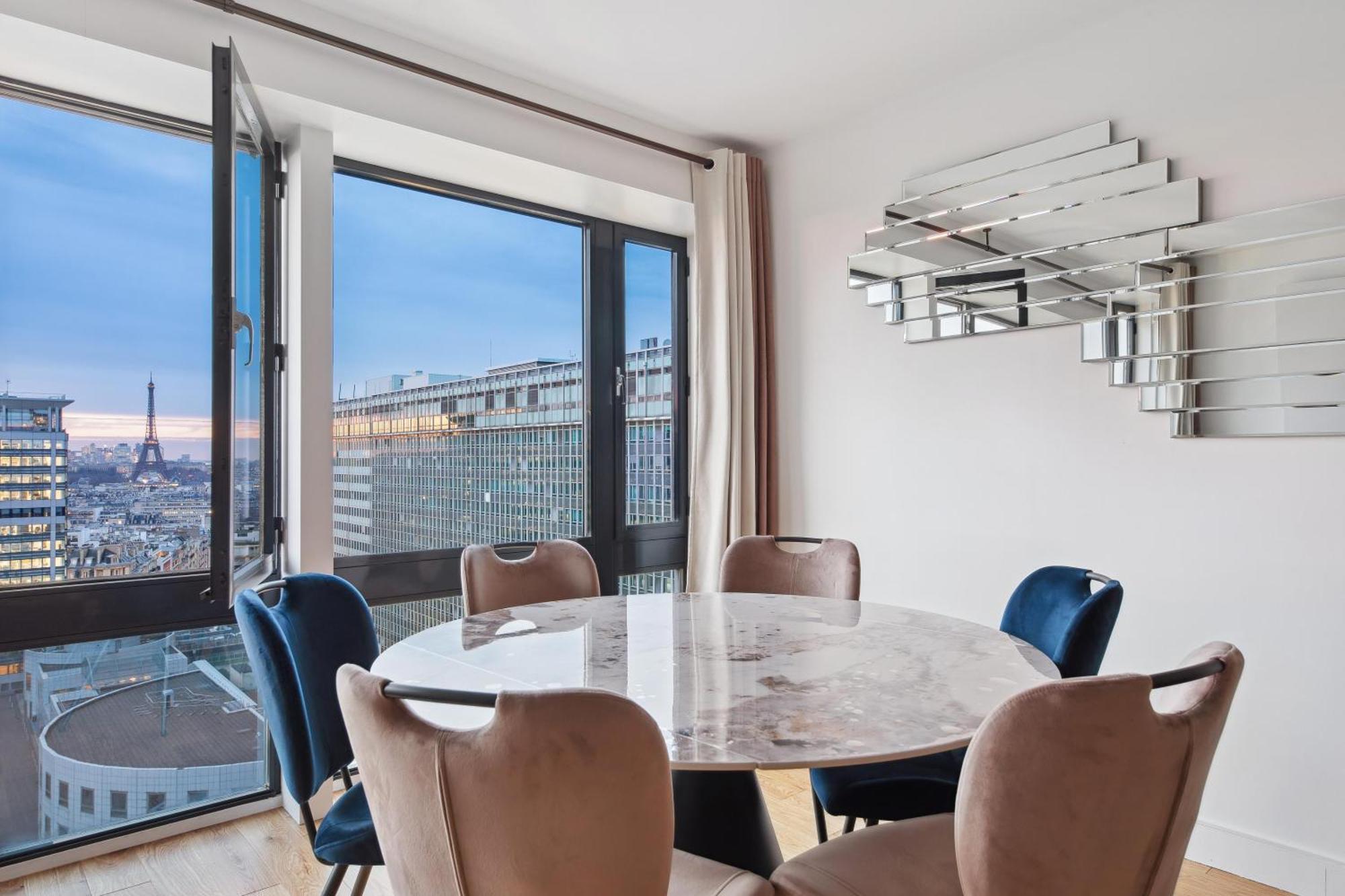 Appartamento Luxury 75m2 With Eiffel Tower View, 1 Min Metro, Parking *