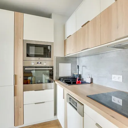 Paris Luxury Apartment With Eiffel Tower View, 1 Min Metro, Parking Exterior photo